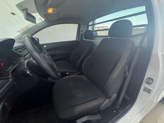 VOLKSWAGEN-SAVEIRO-2025