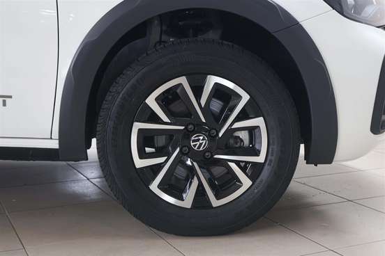 VOLKSWAGEN-SAVEIRO-1.6 MSI ROBUST CS 16V FLEX 2P MANUAL VOLKSWAGEN-SAVEIRO-2025