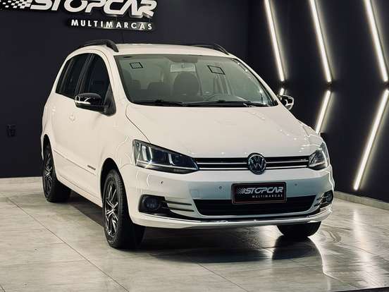 VOLKSWAGEN-SPACEFOX-1.6 MSI COMFORTLINE 8V FLEX 4P MANUAL VOLKSWAGEN-SPACEFOX-2015