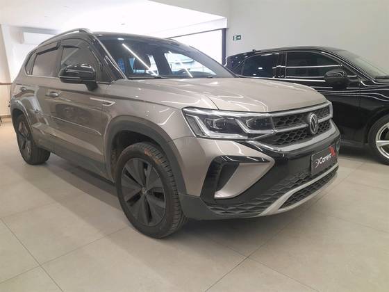 VOLKSWAGEN TAOS 1.4 250 TSI TOTAL FLEX HIGHLINE AUTOMÁTICO