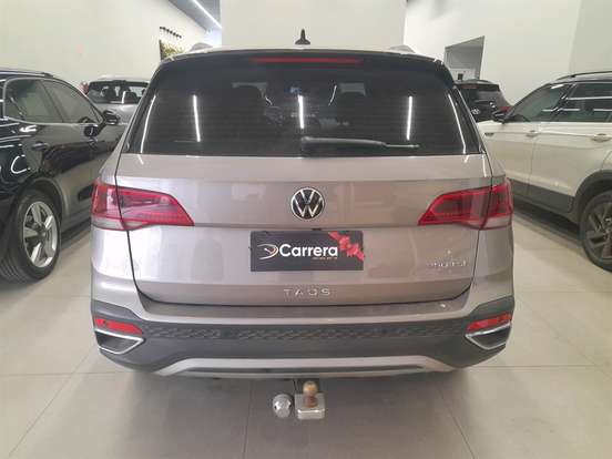 VOLKSWAGEN-TAOS-2022
