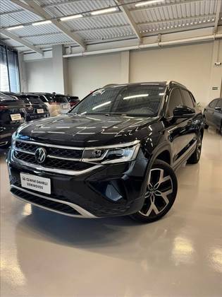 VOLKSWAGEN TAOS 1.4 250 TSI TOTAL FLEX HIGHLINE AUTOMÁTICO