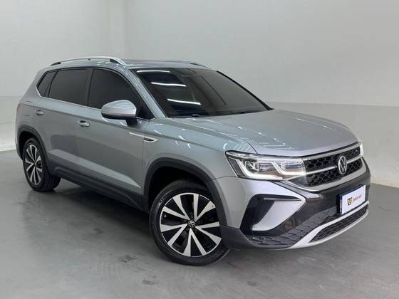 VOLKSWAGEN TAOS 1.4 250 TSI TOTAL FLEX HIGHLINE AUTOMÁTICO