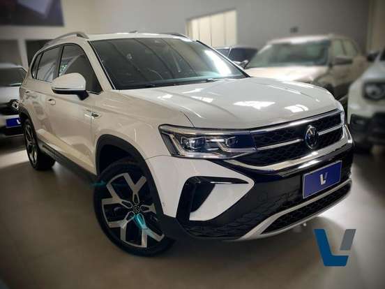 VOLKSWAGEN-TAOS-2024