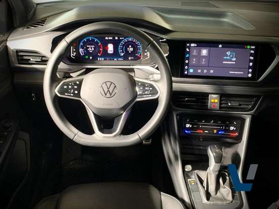 VOLKSWAGEN-TAOS-2024