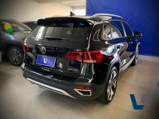 VOLKSWAGEN-TAOS-2024