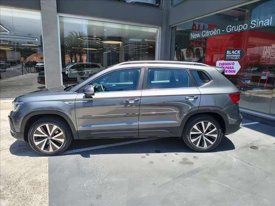 VOLKSWAGEN-TAOS-1.4 250 TSI TOTAL FLEX HIGHLINE AUTOMÁTICO VOLKSWAGEN-TAOS-2022