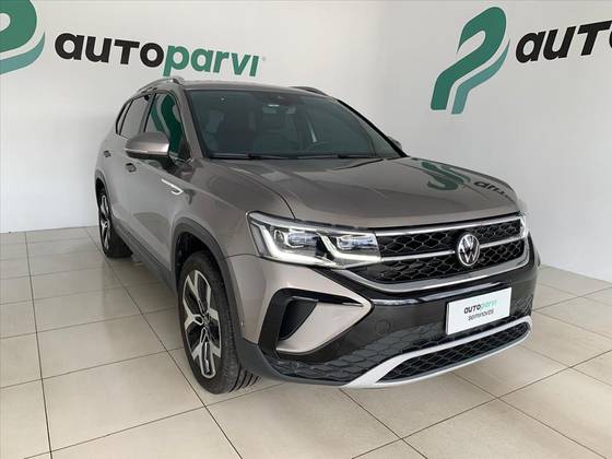 VOLKSWAGEN TAOS 1.4 250 TSI TOTAL FLEX HIGHLINE AUTOMÁTICO