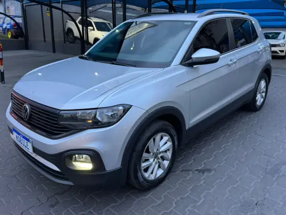 VOLKSWAGEN T-CROSS 1.0 200 TSI TOTAL FLEX AUTOMÁTICO