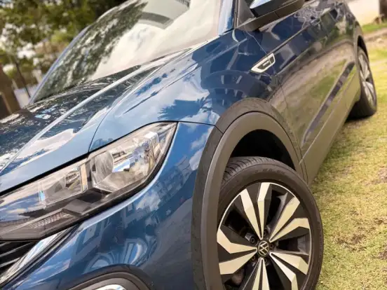 VOLKSWAGEN-T-CROSS-1.4 250 TSI TOTAL FLEX HIGHLINE AUTOMÁTICO VOLKSWAGEN-T-CROSS-2022