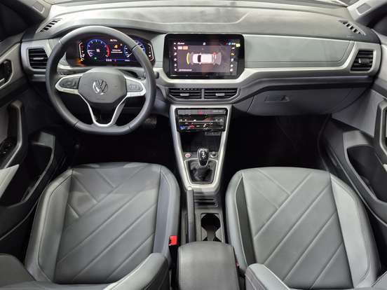 VOLKSWAGEN-T-CROSS-2024