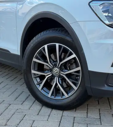 VOLKSWAGEN-TIGUAN-2019