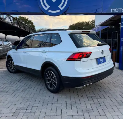 VOLKSWAGEN-TIGUAN-2019