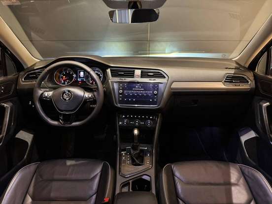 VOLKSWAGEN-TIGUAN-2018