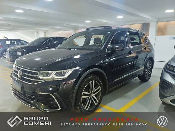 VOLKSWAGEN TIGUAN 2.0 300 TSI GASOLINA ALLSPACE R-LINE AUTOMÁTICO