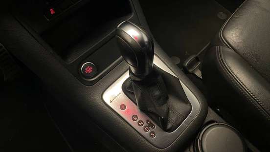 VOLKSWAGEN-TIGUAN-2013