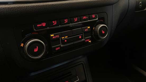 VOLKSWAGEN-TIGUAN-2013