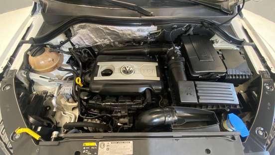 VOLKSWAGEN-TIGUAN-2013