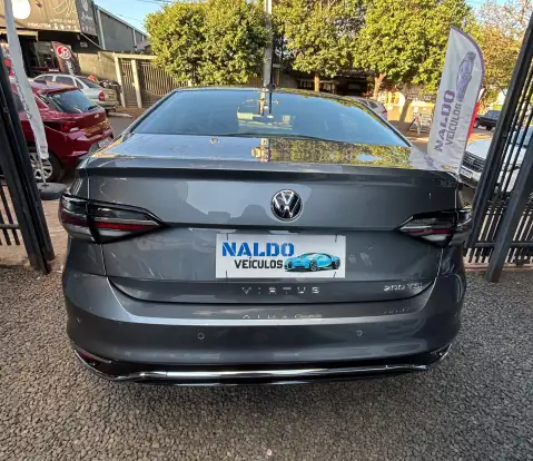 VOLKSWAGEN-VIRTUS-2023