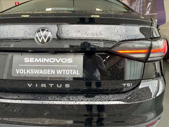 VOLKSWAGEN-VIRTUS-2025