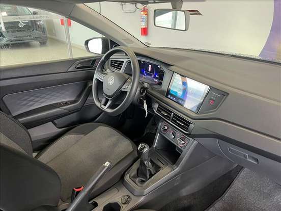 VOLKSWAGEN-VIRTUS-2025