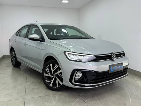 VOLKSWAGEN VIRTUS 1.0 200 TSI HIGHLINE AUTOMÁTICO