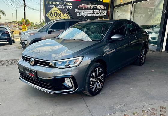 VOLKSWAGEN VIRTUS 1.0 200 TSI HIGHLINE AUTOMÁTICO