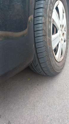 VOLKSWAGEN-FOX-2012