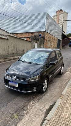 VOLKSWAGEN-FOX-2015