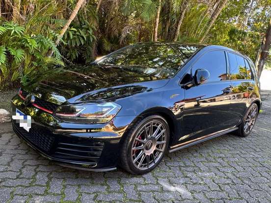 VOLKSWAGEN-GOLF-2.0 TSI GTI 16V TURBO GASOLINA 4P AUTOMÁTICO VOLKSWAGEN-GOLF-2017