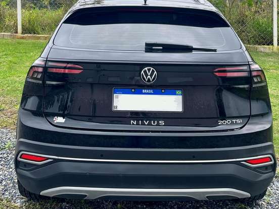 VOLKSWAGEN-NIVUS-1.0 200 TSI TOTAL FLEX HIGHLINE AUTOMÁTICO VOLKSWAGEN-NIVUS-2024