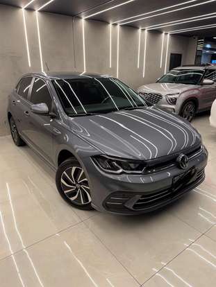 VOLKSWAGEN-POLO-2023