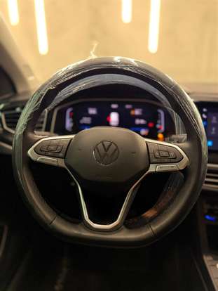 VOLKSWAGEN-POLO-2023