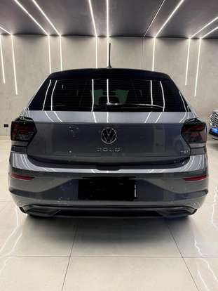 VOLKSWAGEN-POLO-2023