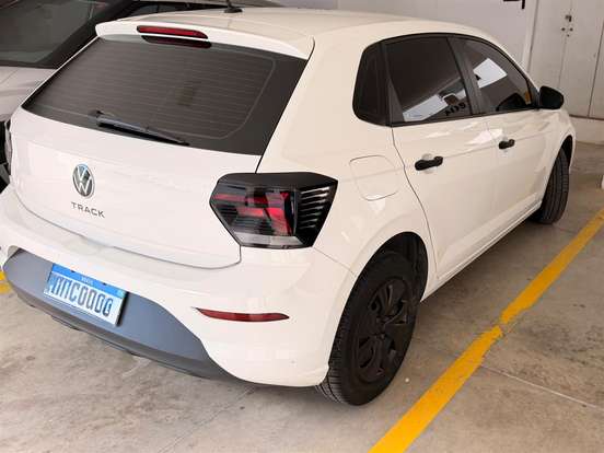VOLKSWAGEN-POLO-2023