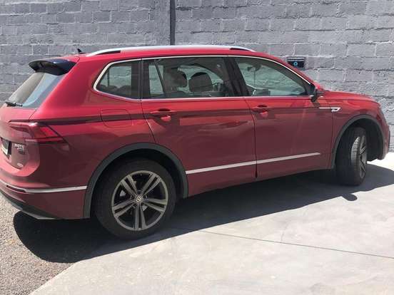 VOLKSWAGEN-TIGUAN-1.4 250 TSI TOTAL FLEX ALLSPACE COMFORTLINE TIPTRONIC VOLKSWAGEN-TIGUAN-2018