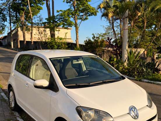 VOLKSWAGEN-UP-1.0 TSI MOVE UP 12V FLEX 4P MANUAL VOLKSWAGEN-UP-2015
