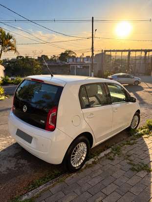 VOLKSWAGEN-UP-1.0 TSI MOVE UP 12V FLEX 4P MANUAL VOLKSWAGEN-UP-2015