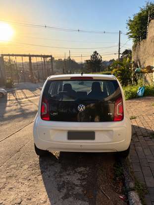 VOLKSWAGEN-UP-1.0 TSI MOVE UP 12V FLEX 4P MANUAL VOLKSWAGEN-UP-2015