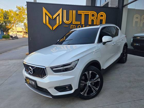 VOLVO XC40 1.5 T5 RECHARGE INSCRIPTION GEARTRONIC
