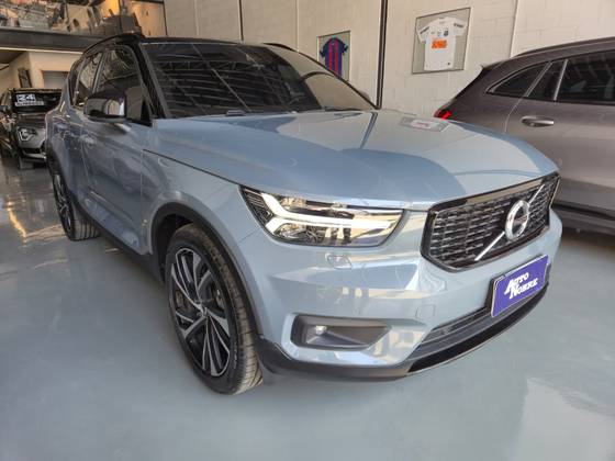 VOLVO XC40 1.5 T5 RECHARGE R-DESIGN GEARTRONIC