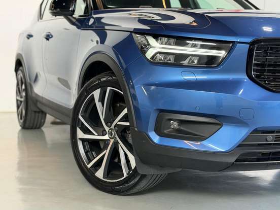VOLVO-XC40-1.5 T5 RECHARGE R-DESIGN GEARTRONIC VOLVO-XC40-2021