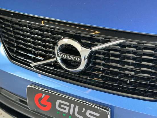 VOLVO-XC40-1.5 T5 RECHARGE R-DESIGN GEARTRONIC VOLVO-XC40-2021