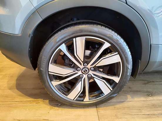 VOLVO-XC40-1.5 T5 RECHARGE R-DESIGN GEARTRONIC VOLVO-XC40-2021