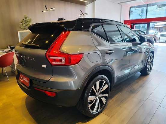 VOLVO-XC40-1.5 T5 RECHARGE R-DESIGN GEARTRONIC VOLVO-XC40-2021