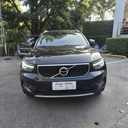 VOLVO XC40 2.0 T4 GASOLINA MOMENTUM GEARTRONIC