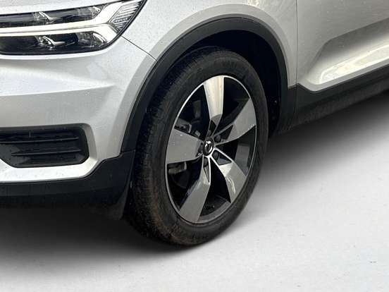 VOLVO-XC40-2.0 T5 GASOLINA MOMENTUM AWD GEARTRONIC VOLVO-XC40-2019