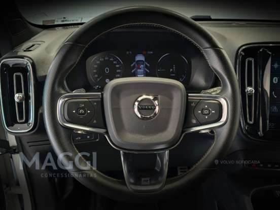 VOLVO-XC40-2.0 T5 GASOLINA R-DESIGN AWD GEARTRONIC VOLVO-XC40-2020