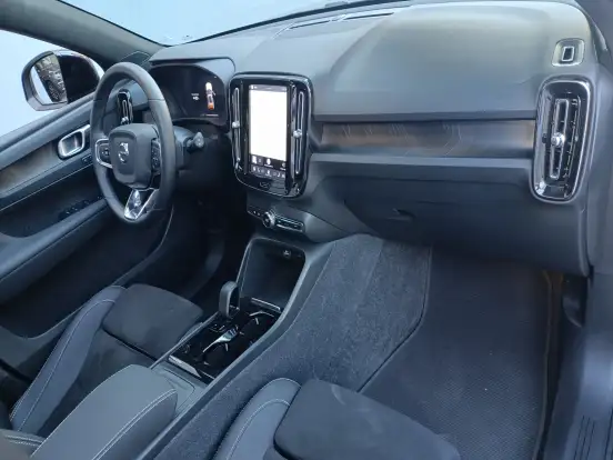 VOLVO-XC40-P6 RECHARGE ELECTRIC PLUS VOLVO-XC40-2023