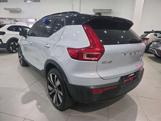 VOLVO-XC40-P8 RECHARGE ELECTRIC BEV PURE AWD VOLVO-XC40-2021